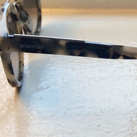Balmain BL2107B-02-Grey tortoise sunglasses NWT $429 - Picture 4 of 10